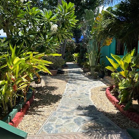 Bamboo Paradise Beach Resort Argao Exterior foto